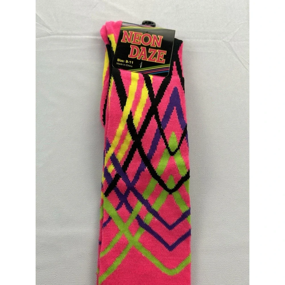Neon Daze Neon Pink Crew Socks Geometric Abstract 80s Retro Size 9-11 NWT